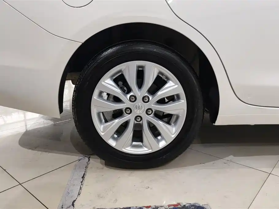 Buick Excelle 2021 1.5L AT Elite