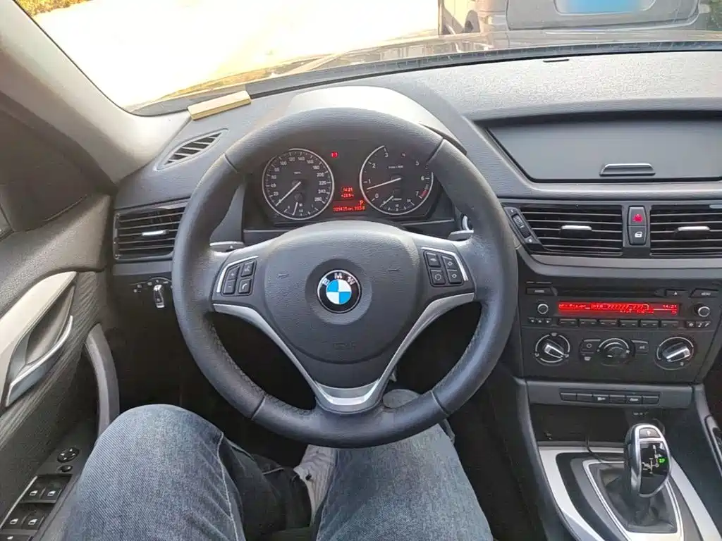 BMW X1 — миниатюра 11