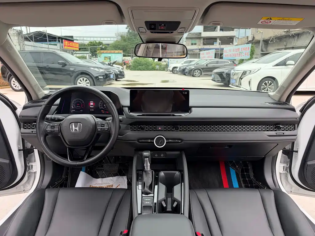 Honda Accord — миниатюра 9