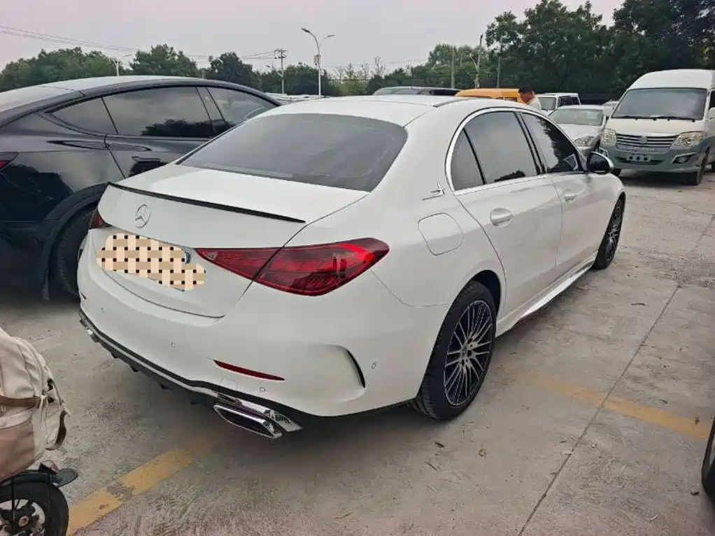 Mercedes-Benz C-Class — миниатюра 9