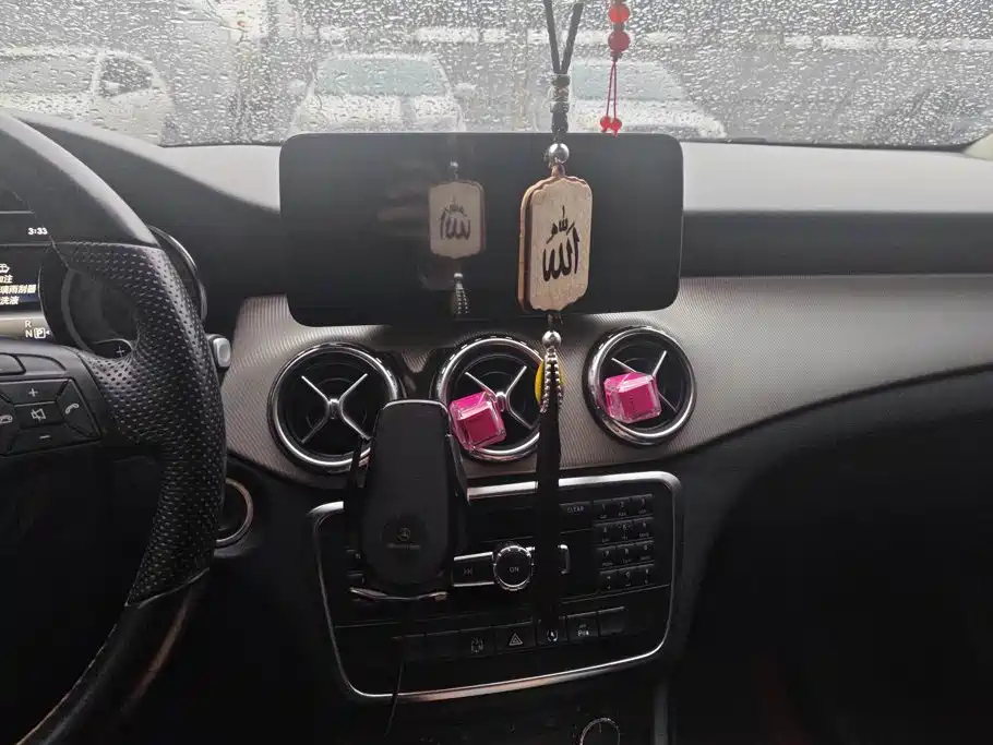 Mercedes-Benz GLA — миниатюра 13