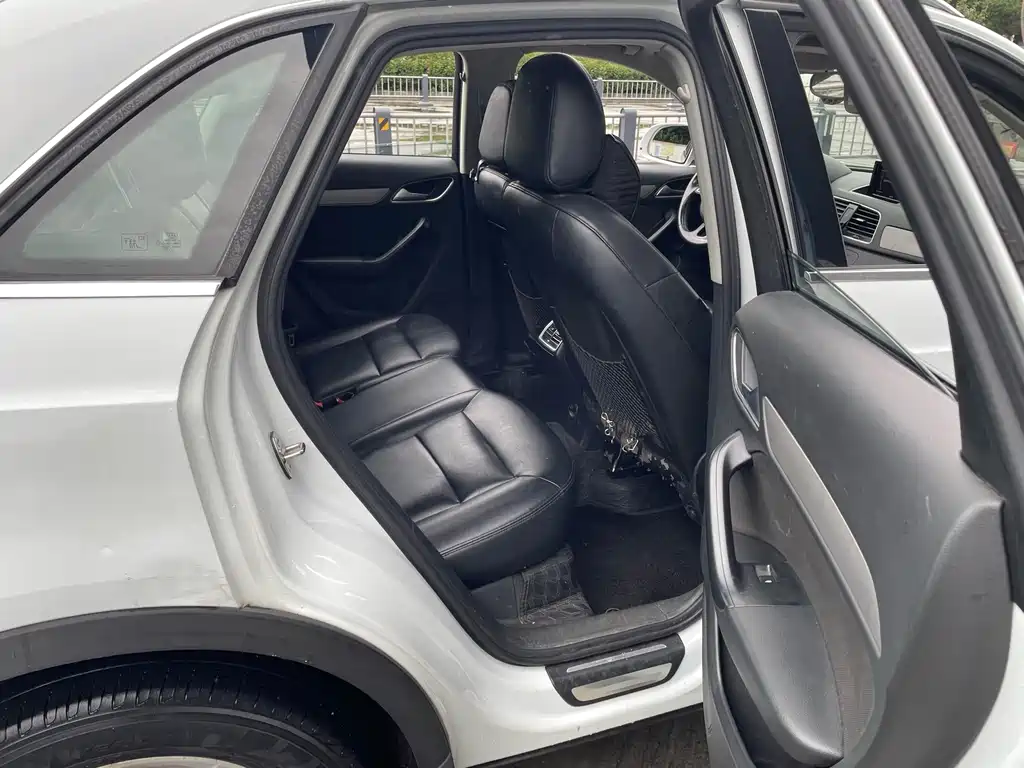 Audi Q3 — миниатюра 14