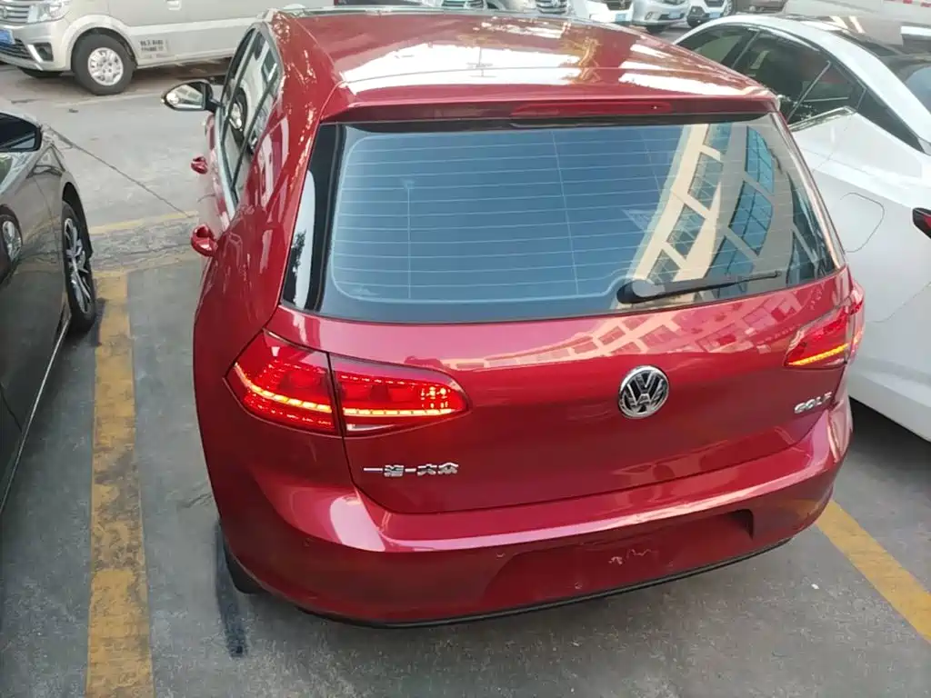Volkswagen Golf — миниатюра 6