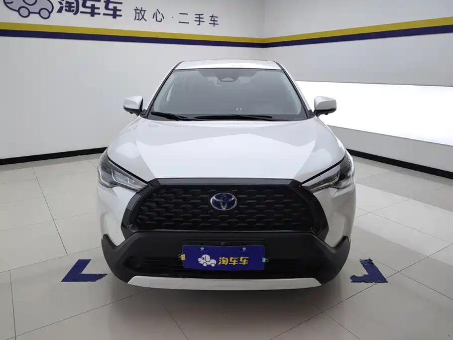Toyota Corolla Cross — миниатюра 2