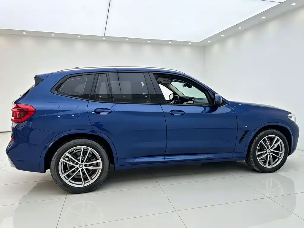 BMW X3 — миниатюра 26