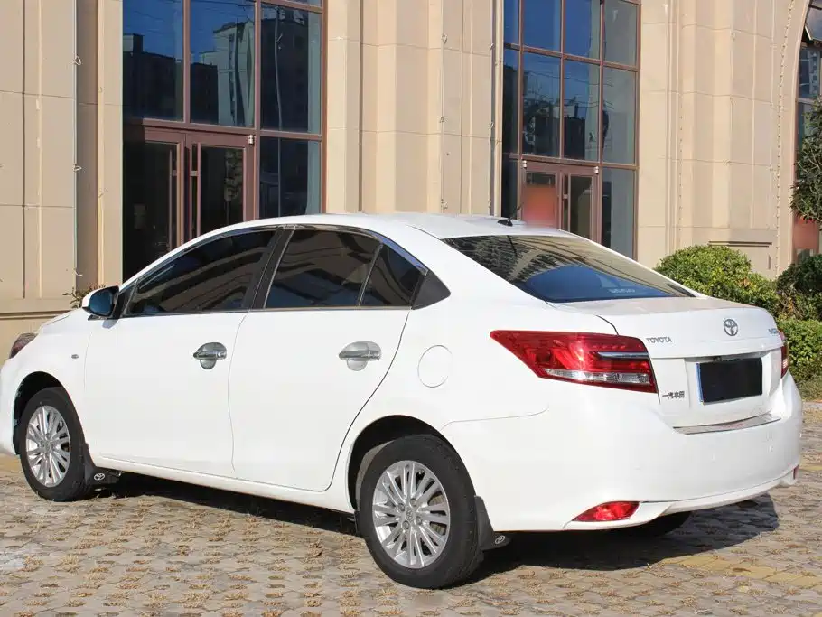 Toyota Vios — миниатюра 5