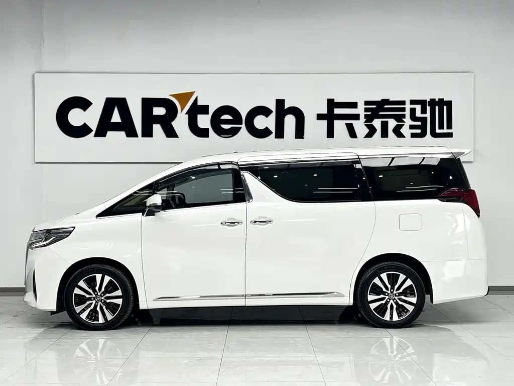 Toyota Alphard 2018 3.5L Luxury