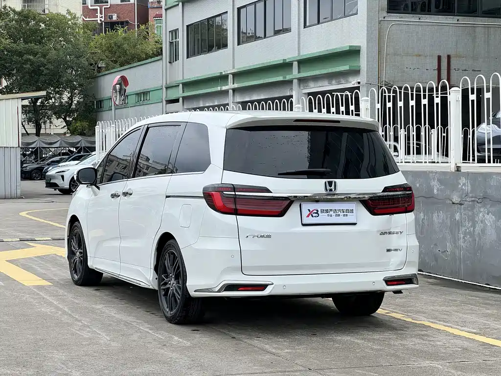 Honda Odyssey — миниатюра 4