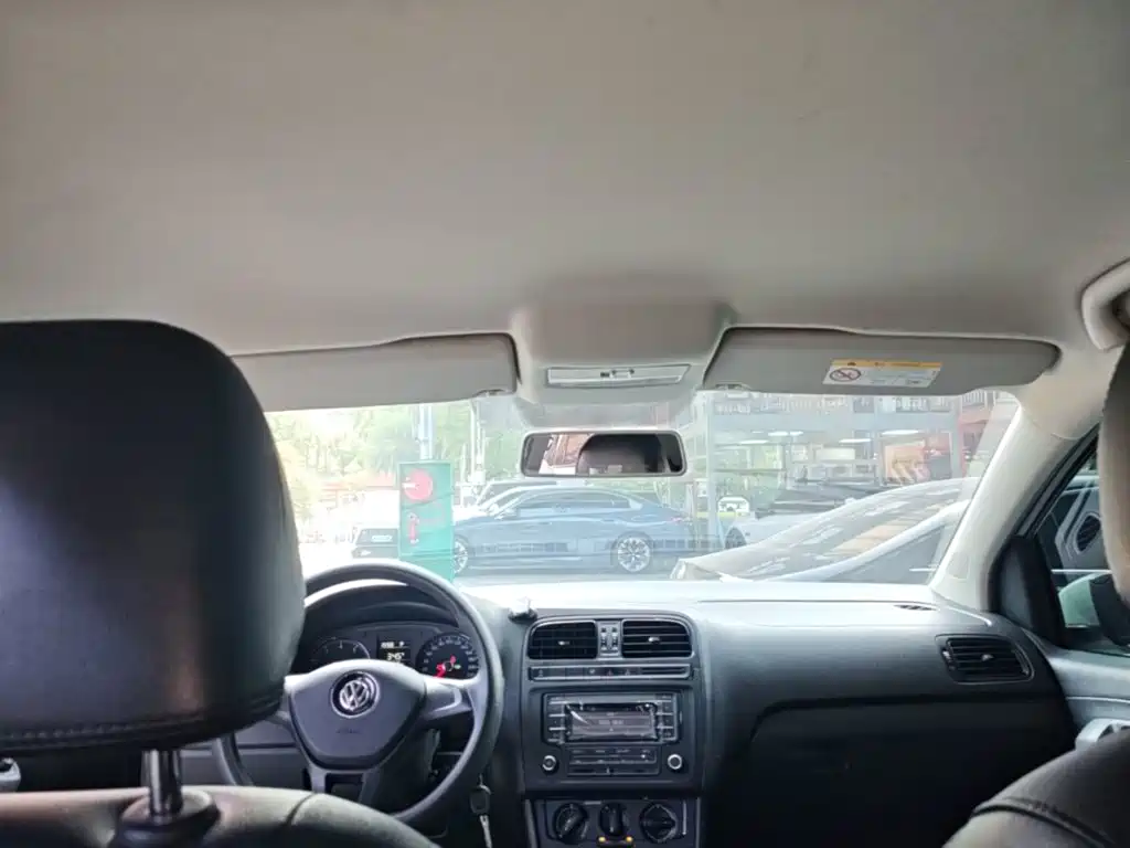 Volkswagen Polo — миниатюра 18