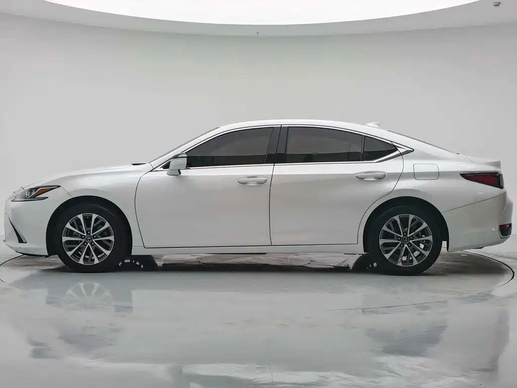 Lexus ES — фотографии объявления, Фото 20