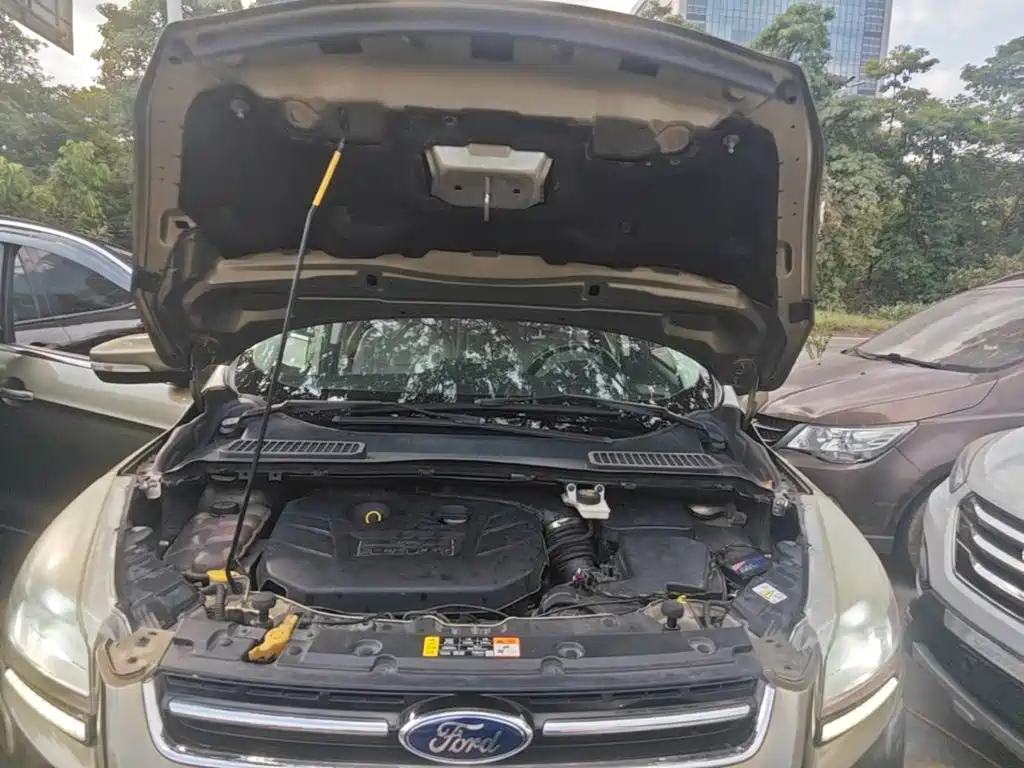 Ford Kuga — миниатюра 20