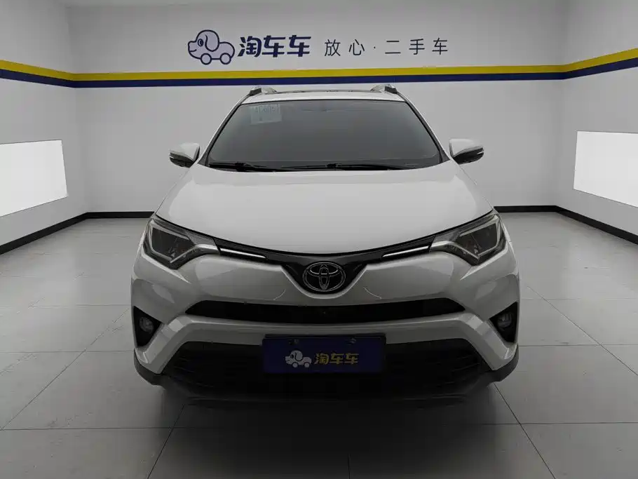 Toyota RAV4 — миниатюра 2