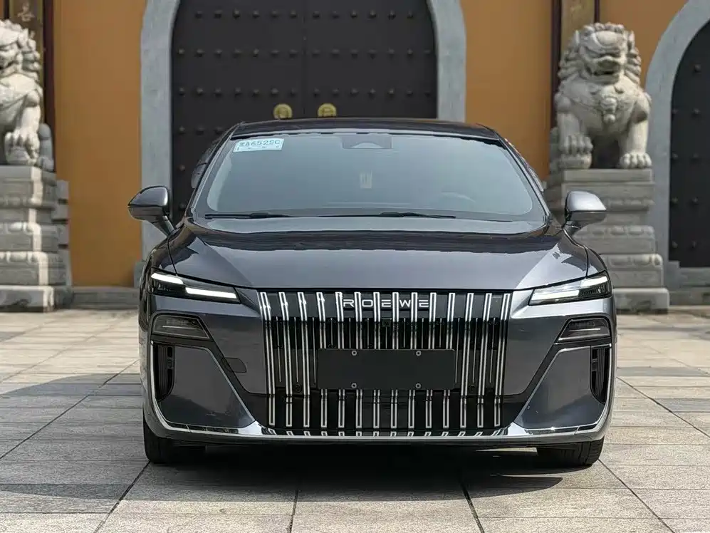 Roewe M7 DMH — миниатюра 2