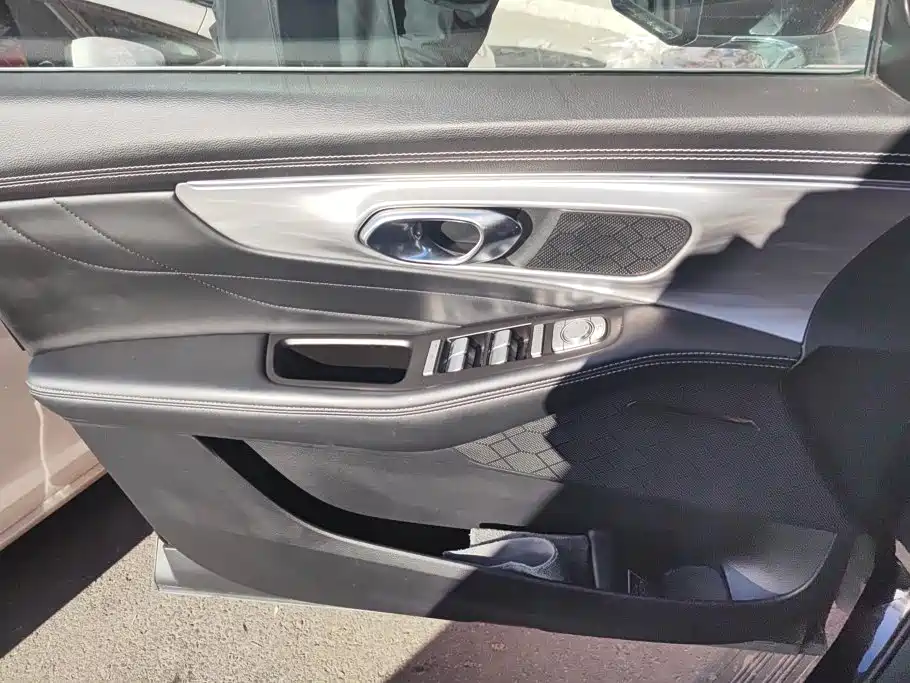 GAC Motor Trumpchi GS8 — миниатюра 7