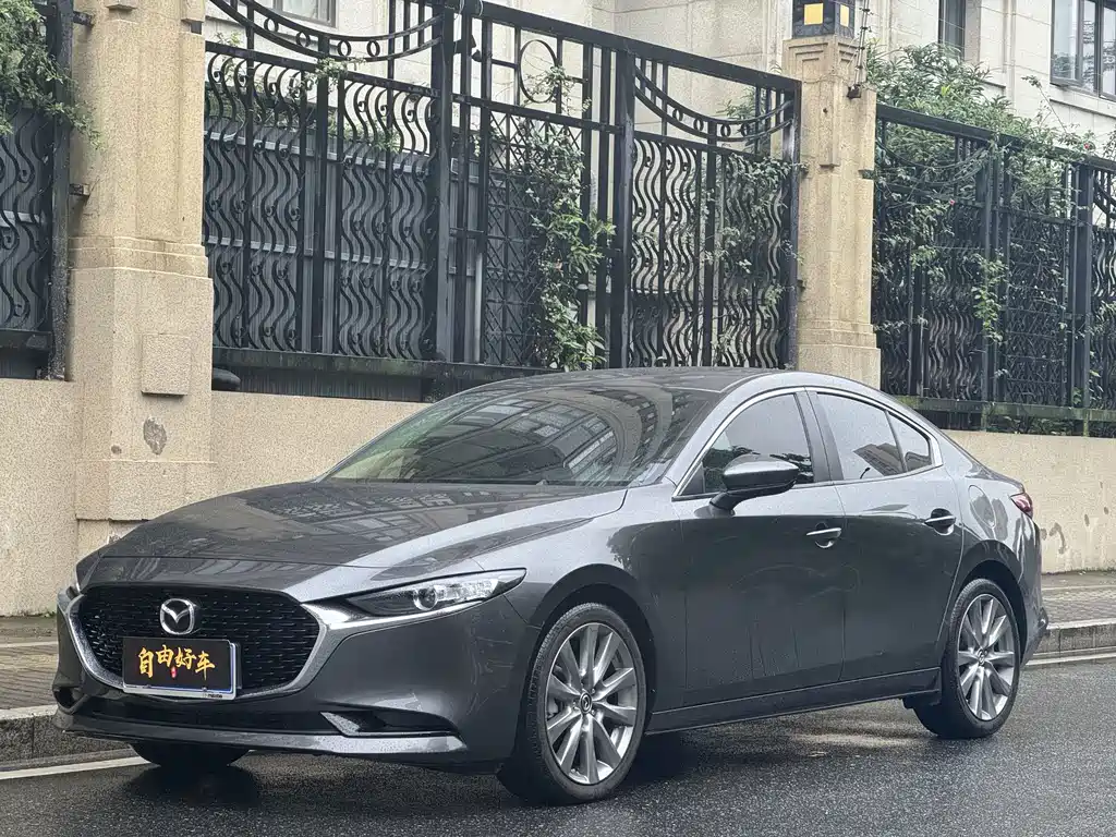 Mazda 3 Axela