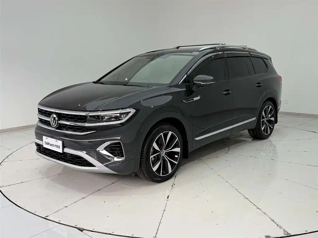 Volkswagen Viloran 2022 530TSI Flagship Pro 6 мест