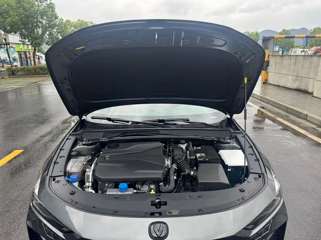 Changan UNI-V — миниатюра 16