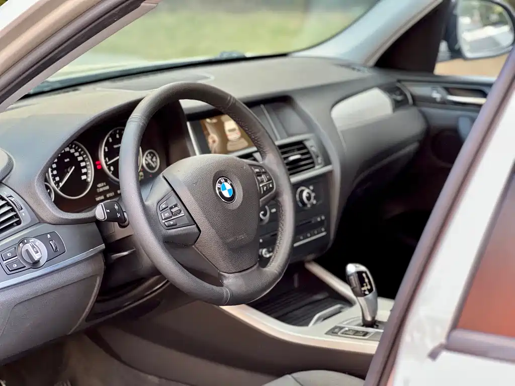 BMW X3 (Import) — миниатюра 23
