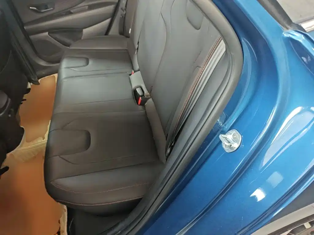 Hyundai Elantra — миниатюра 17