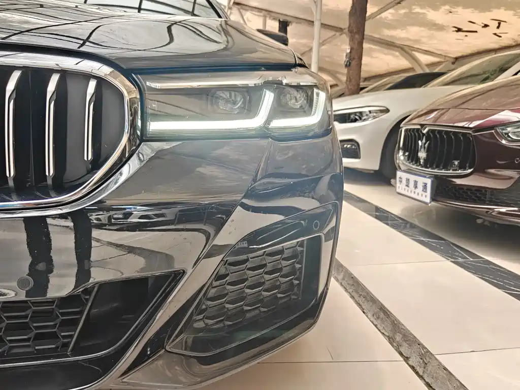 BMW 5 Series 5 2022 525Li M Sport