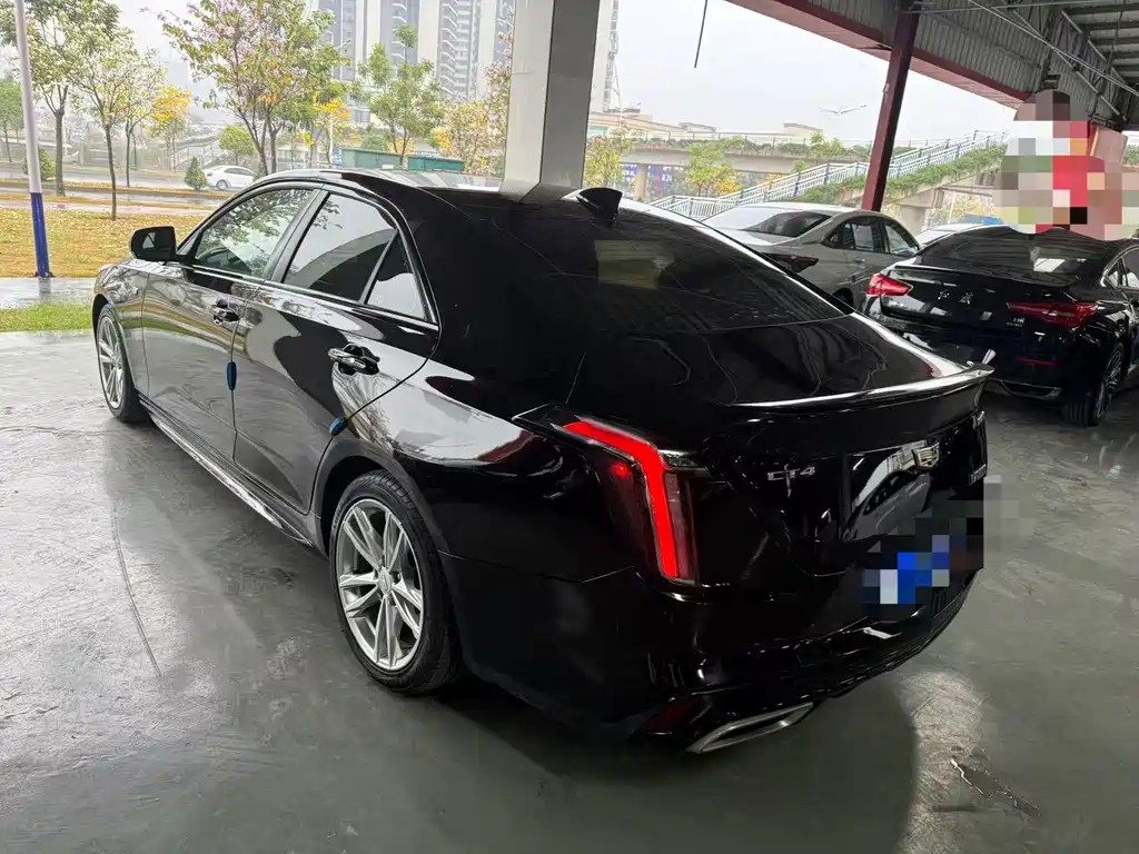 CADILLAC CT4