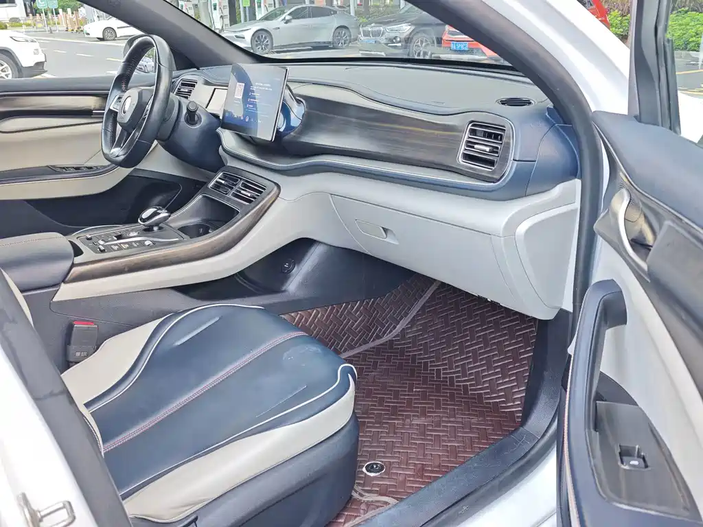 BYD Qin PLUS — миниатюра 8