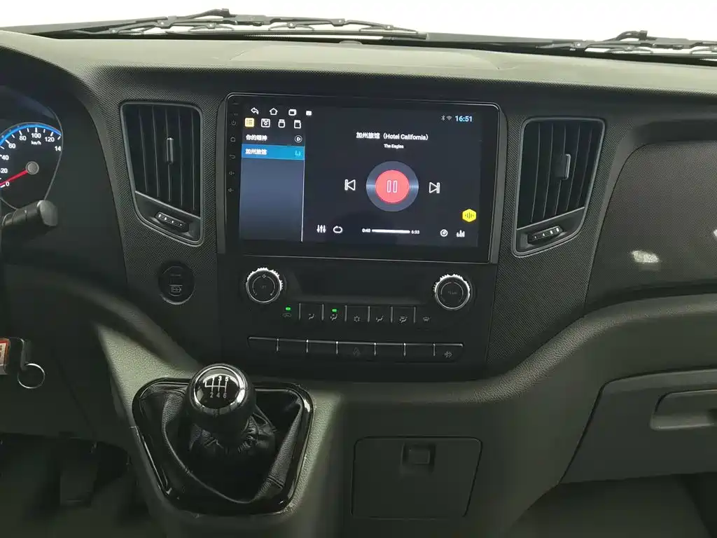 Foton Tuyano — миниатюра 12