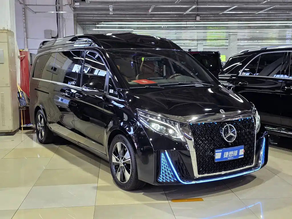Mercedes-Benz V-Class V 2022 V 260 L Luxury