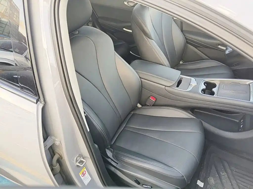 BYD Sealion 05 EV — миниатюра 25