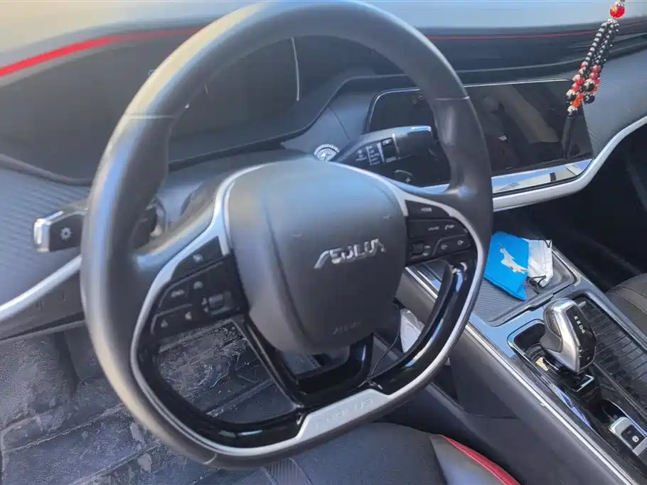 DONGFENG YI HYUN MAX