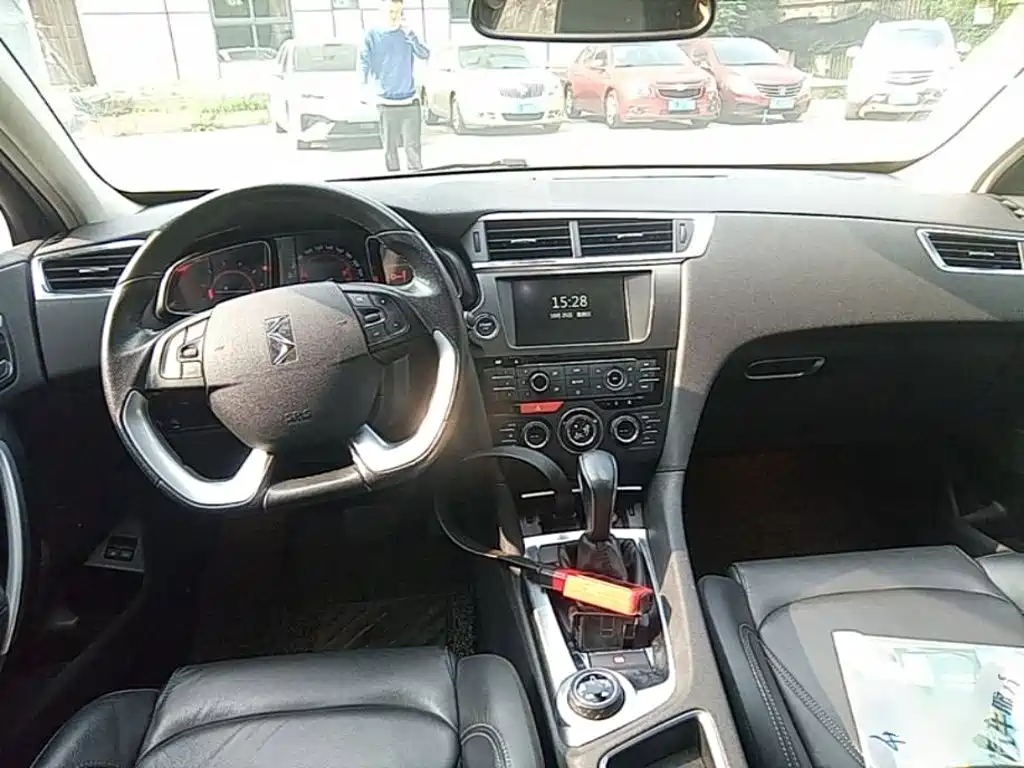 DS DS 6 — миниатюра 10