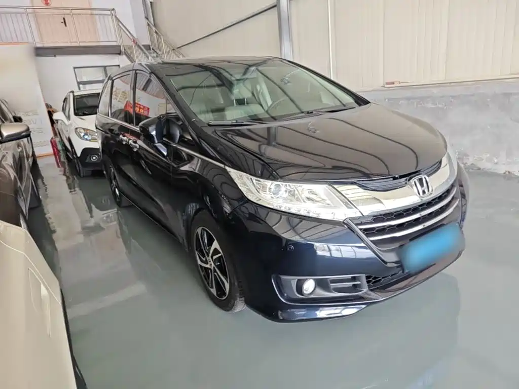 Honda Odyssey — миниатюра 4