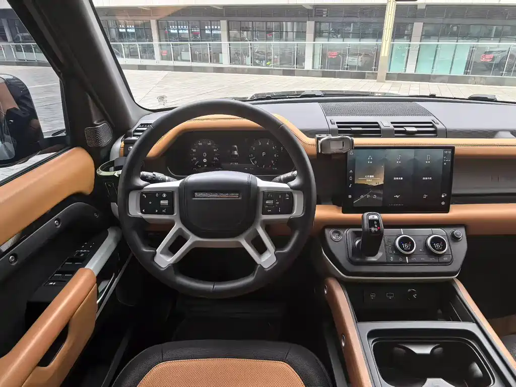 Land Rover Land Rover Defender 2024 110 3.0T P400 X-DYNAMIC HSE