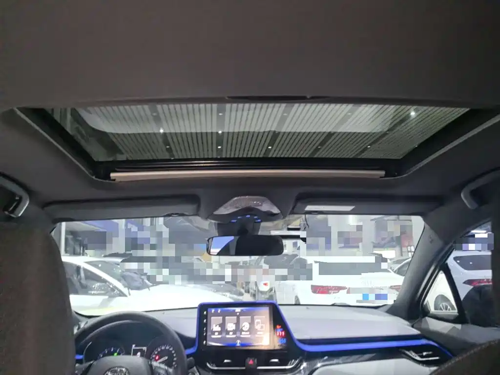 Toyota IZOA — миниатюра 18