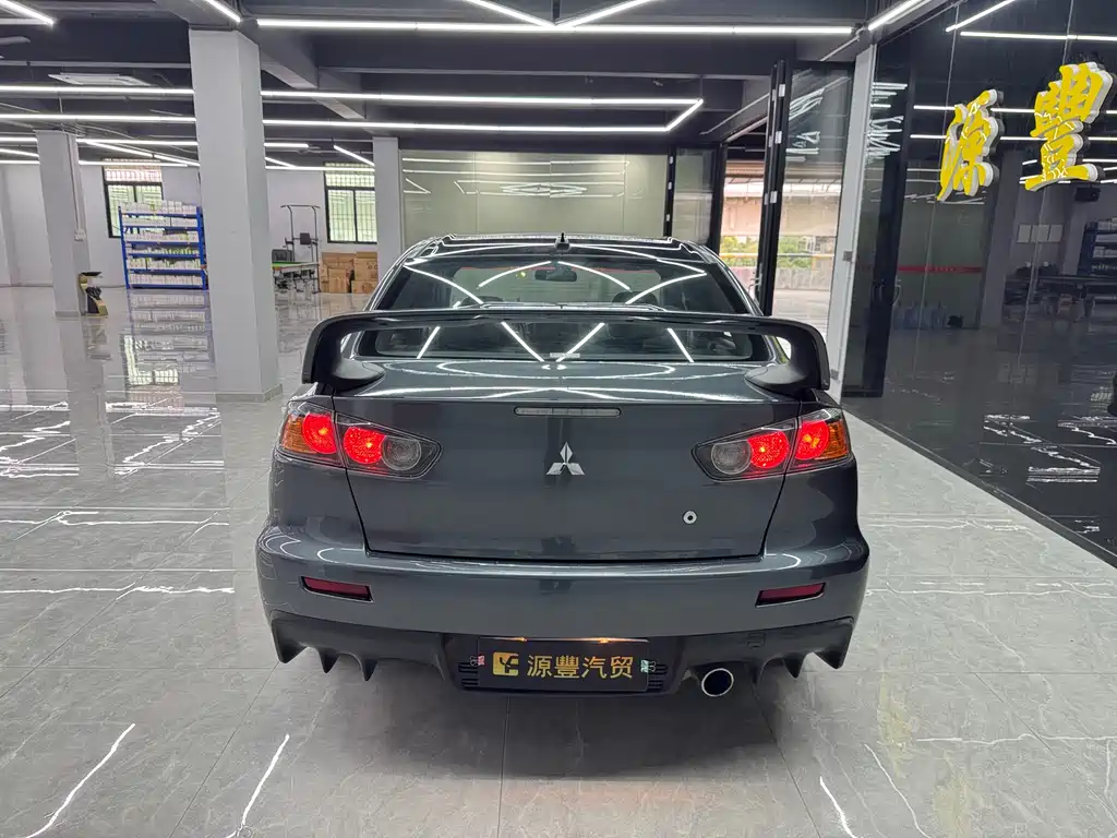 Mitsubishi Lancer 2015 EVOLUTION