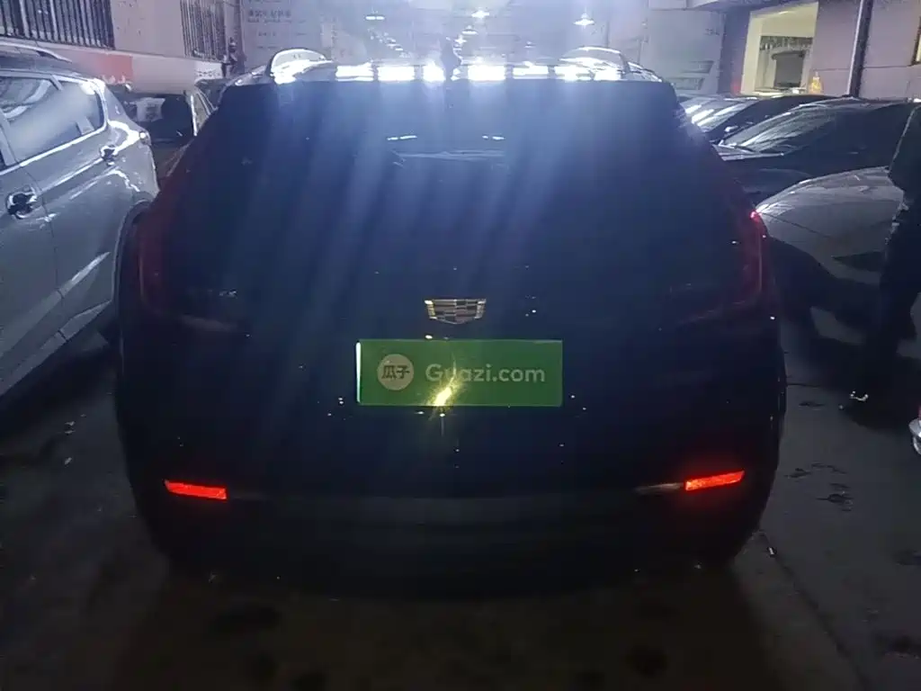 Cadillac XT4 — миниатюра 6
