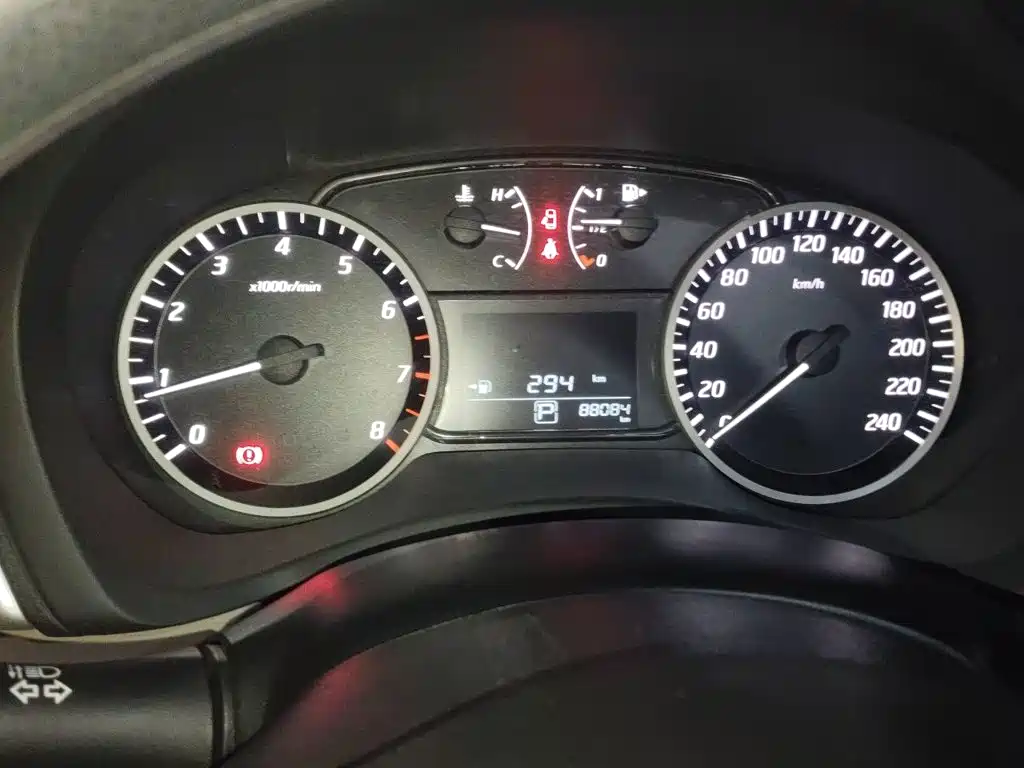 Nissan Sylphy — миниатюра 7