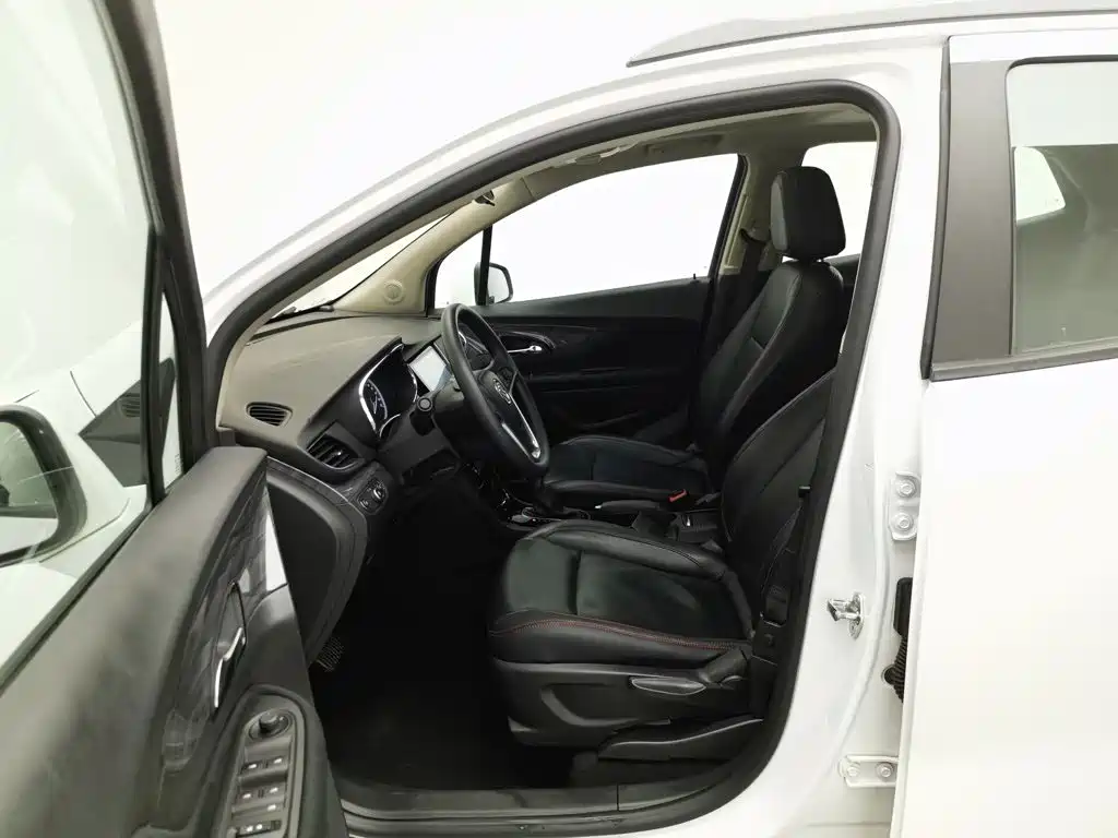 Buick Encore — миниатюра 10