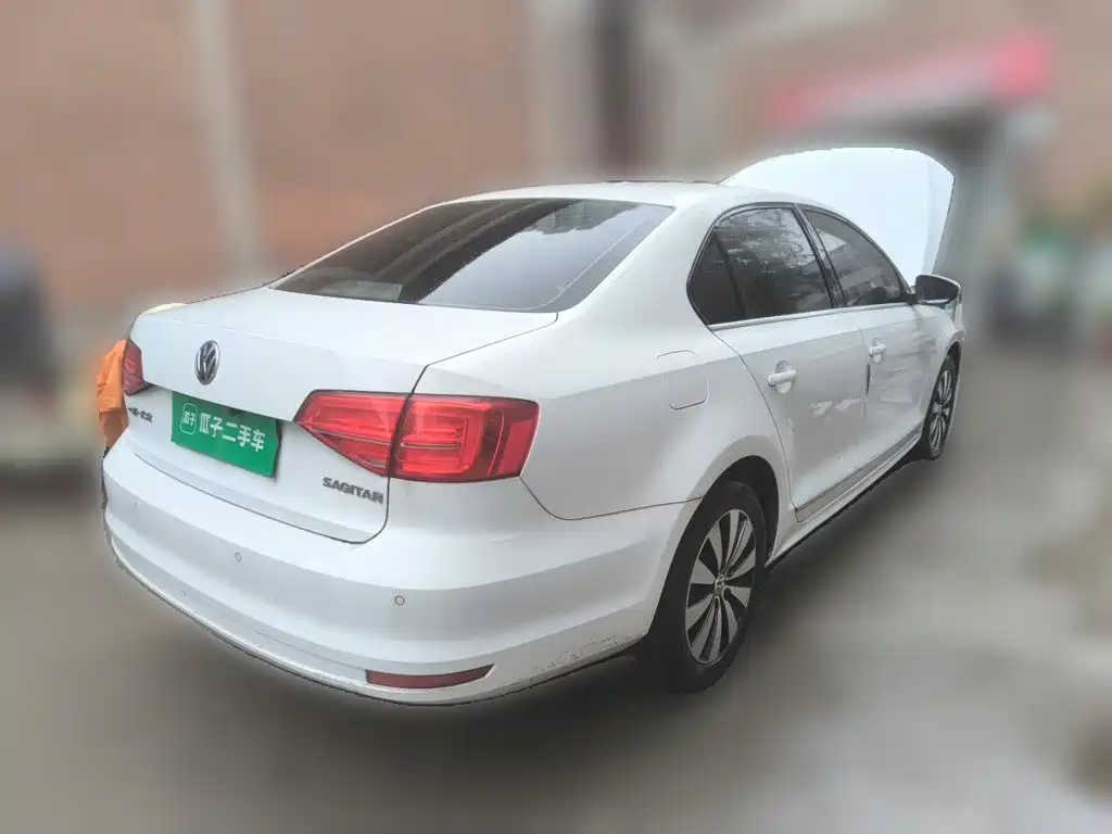 Volkswagen Sagitar — миниатюра 4
