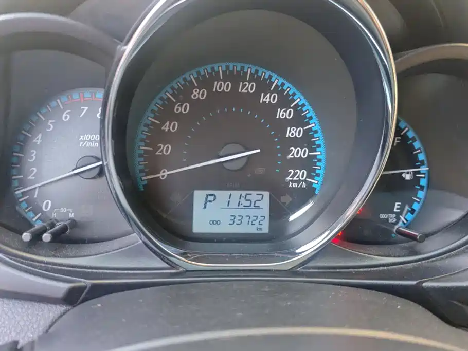 Toyota Yaris L — миниатюра 14