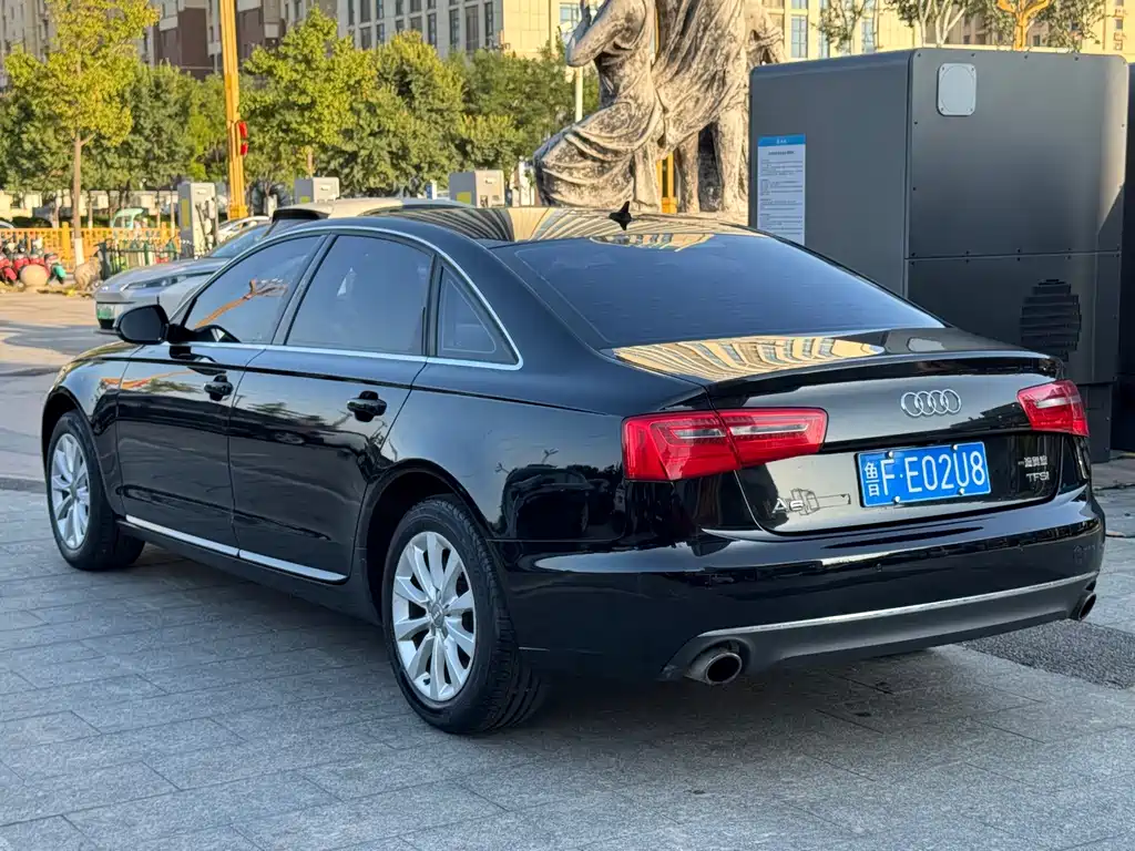 Audi A6L — миниатюра 4