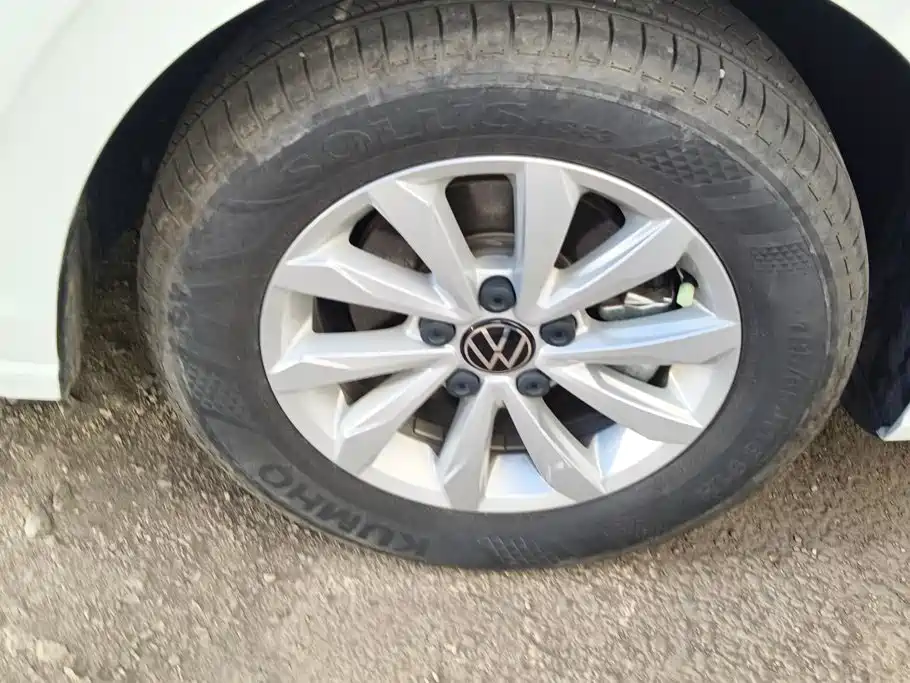 Volkswagen Bora — миниатюра 6