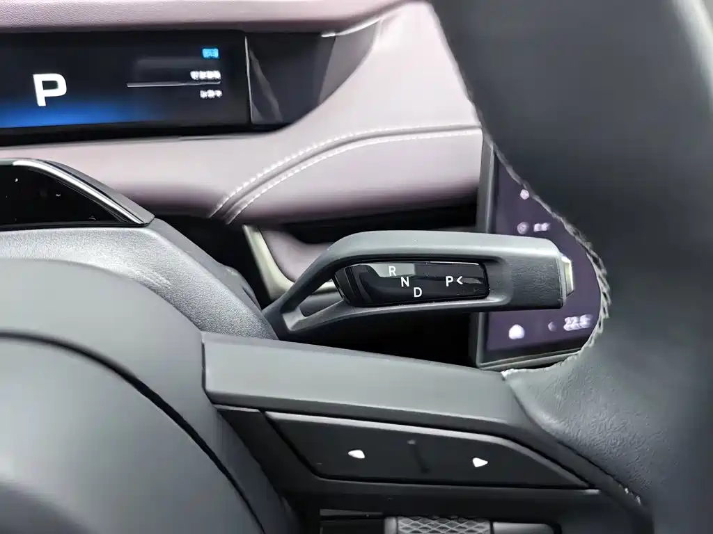 Xiaomi SU7 — миниатюра 13