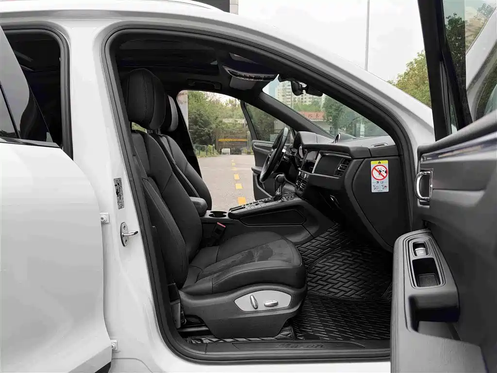 Porsche Macan — миниатюра 19