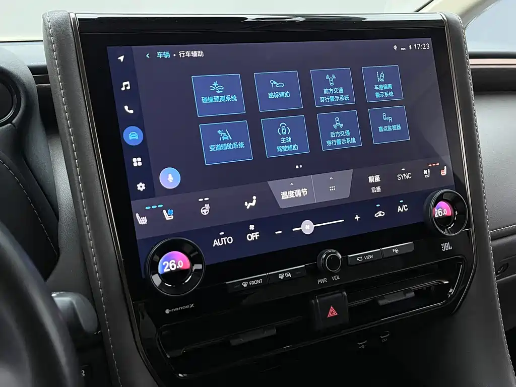 Toyota Vellfire — миниатюра 4