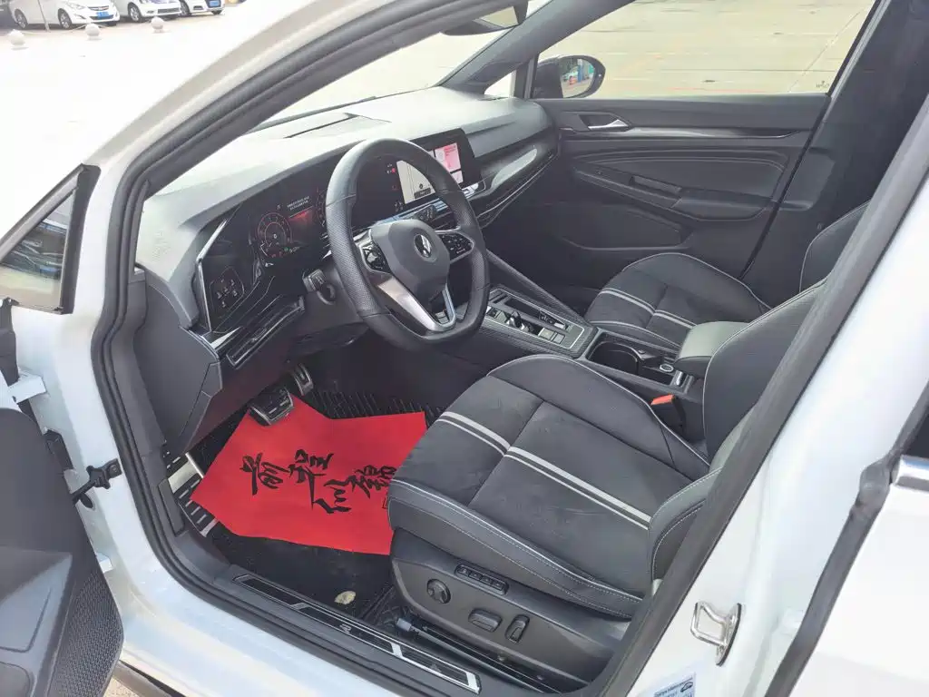 Volkswagen Golf — миниатюра 4