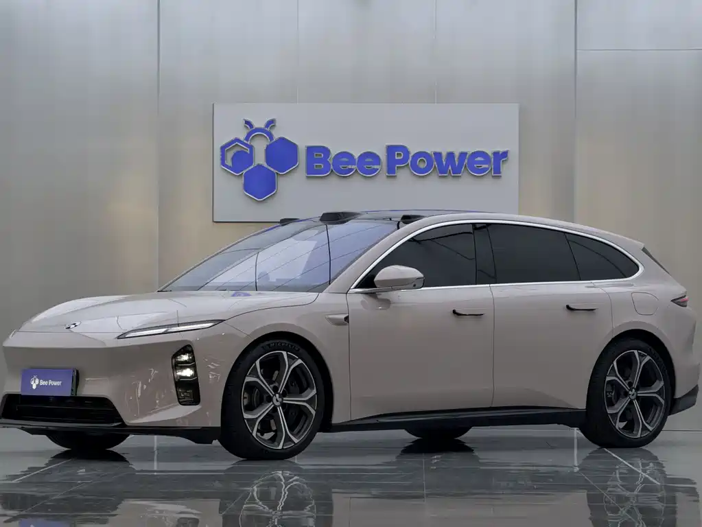Nio ET5T 2025
