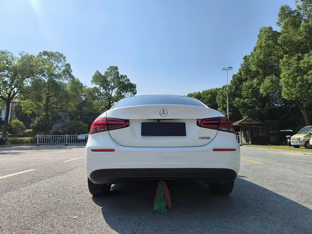 MERCEDES-BENZ A CLASS