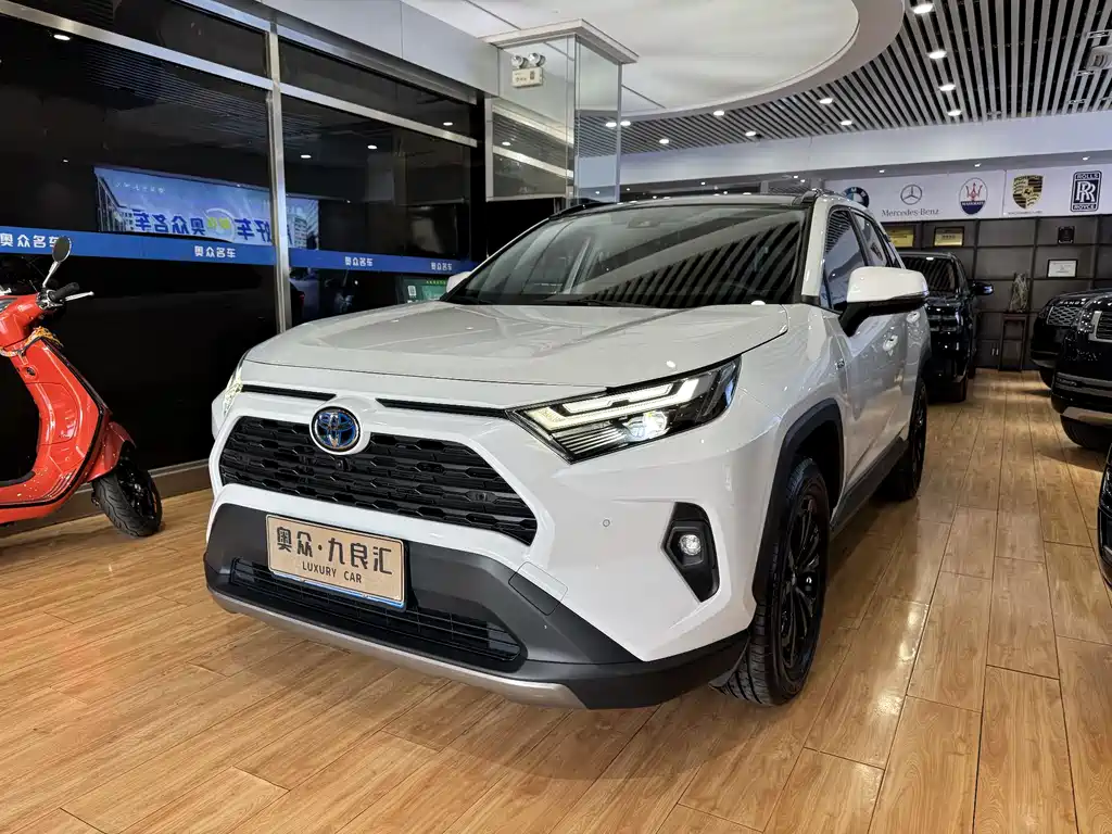 Toyota RAV4 2023