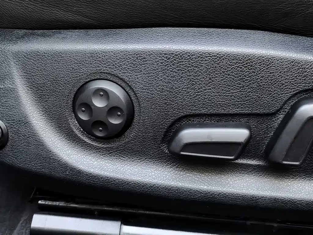 Audi A6L — миниатюра 15